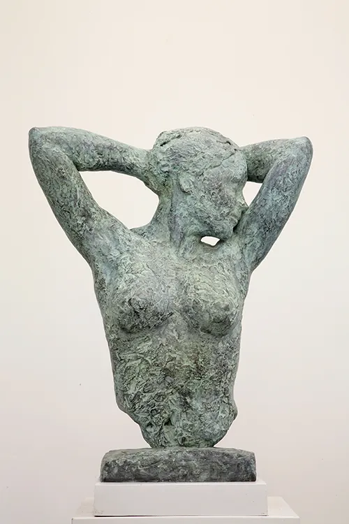 L'éveil, brons 80 cm, door Maïté Duval