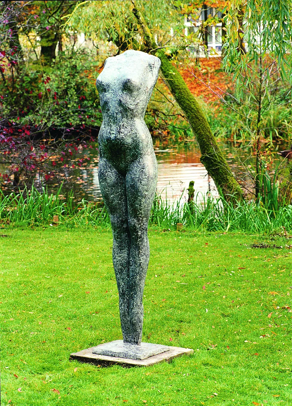 La Danse, brons 155 cm, door Maïté Duval